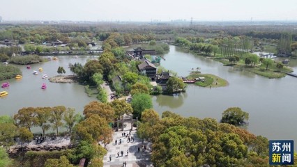 红色旅游人气高 沙家浜景区迎来客流高峰